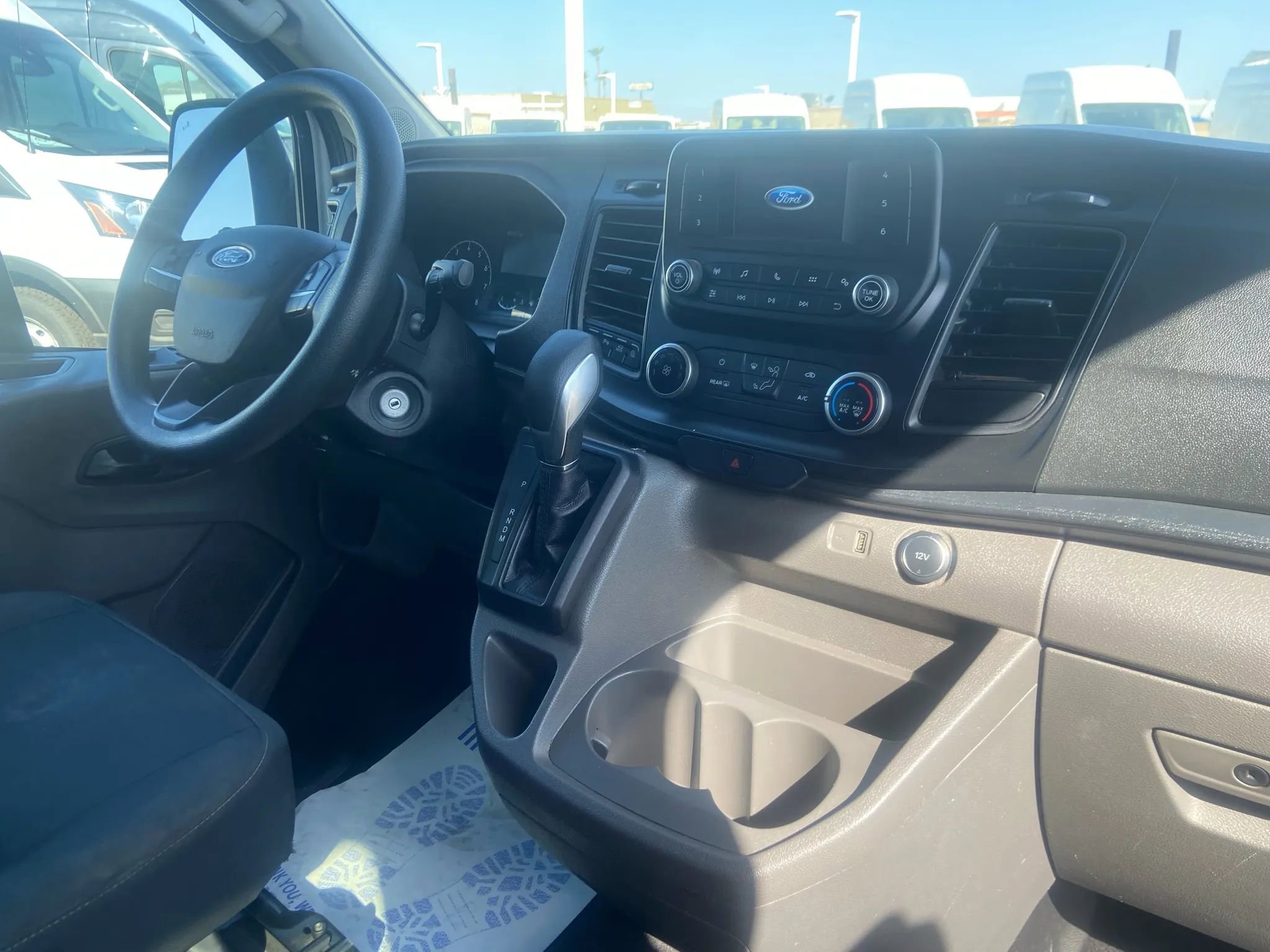 Used 2021 Ford Transit 350 XLT image 13