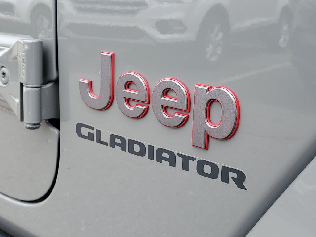 Used 2021 Jeep Gladiator Rubicon AWD/4WD image 6