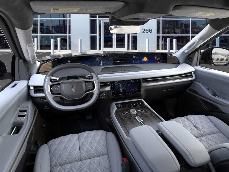 New 2026 Lincoln Navigator Black Label AWD/4WD image 9