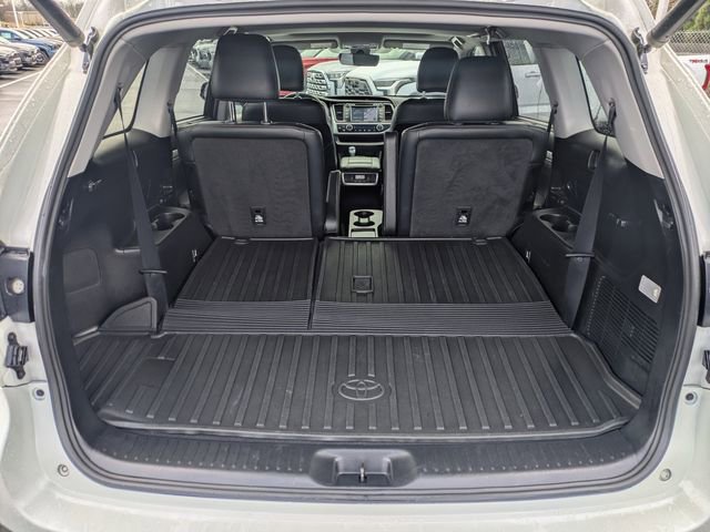 Used 2019 Toyota Highlander XLE image 13