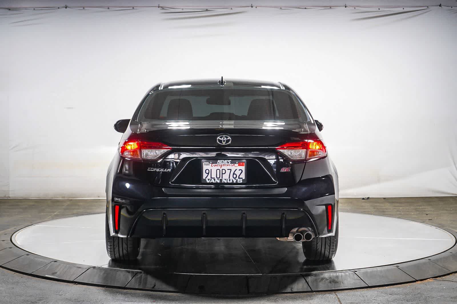 Used 2024 Toyota Corolla SE w/ SE Premium Package FWD image 10