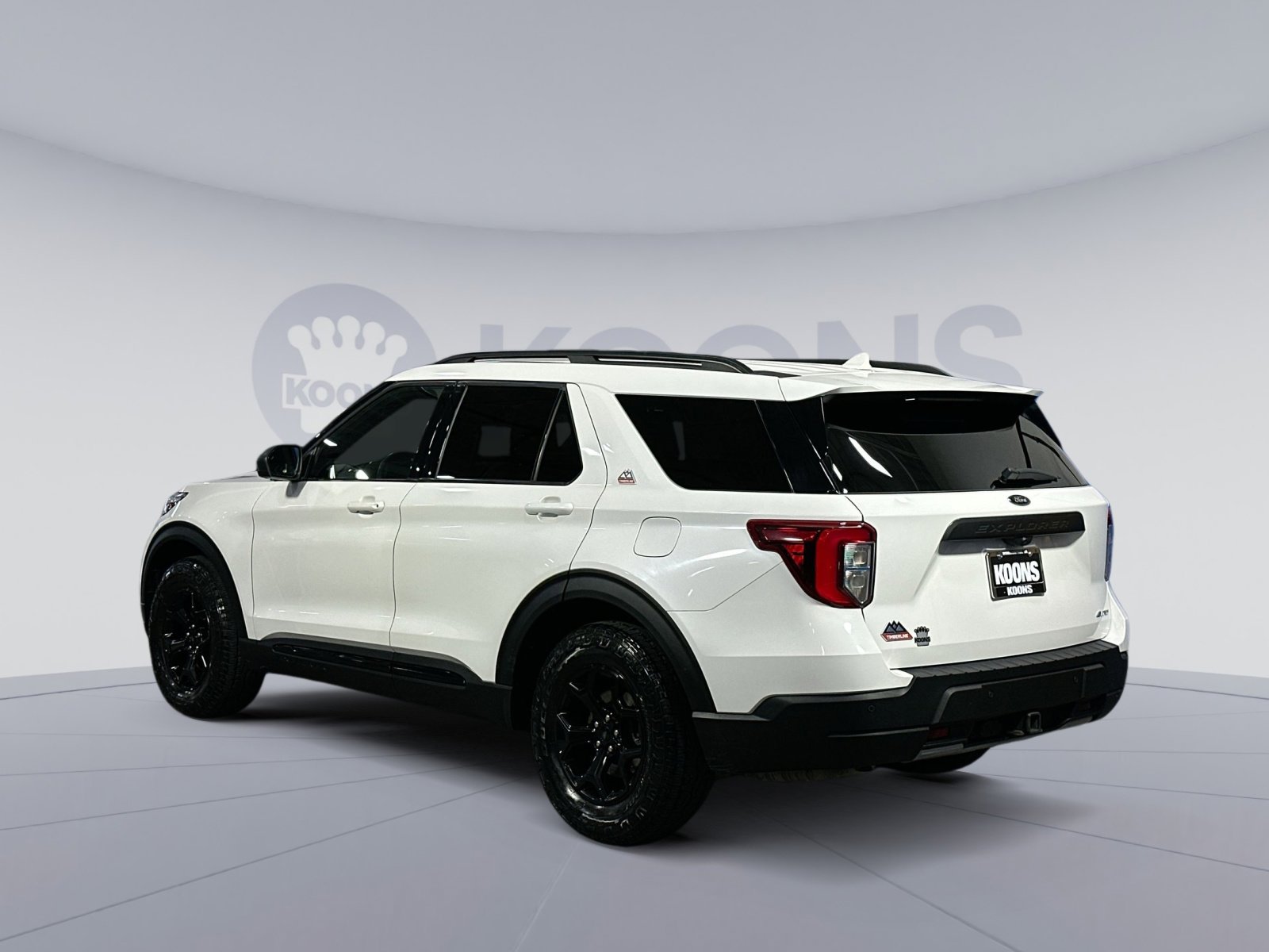 Used 2022 Ford Explorer Timberline image 2