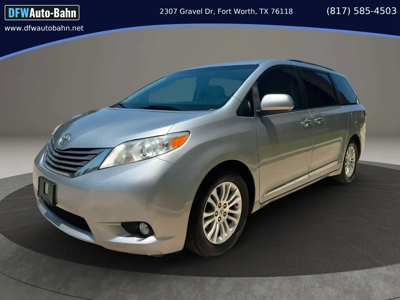Used 2015 Toyota Sienna XLE w/ XLE Navigation Package