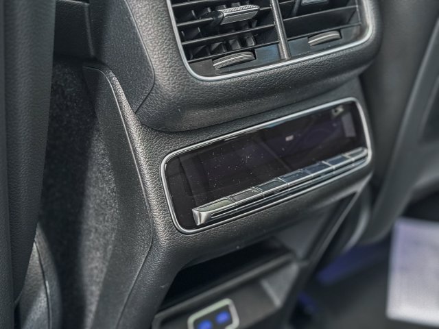 New 2026 Mercedes-Benz GLS 450 4MATIC image 35