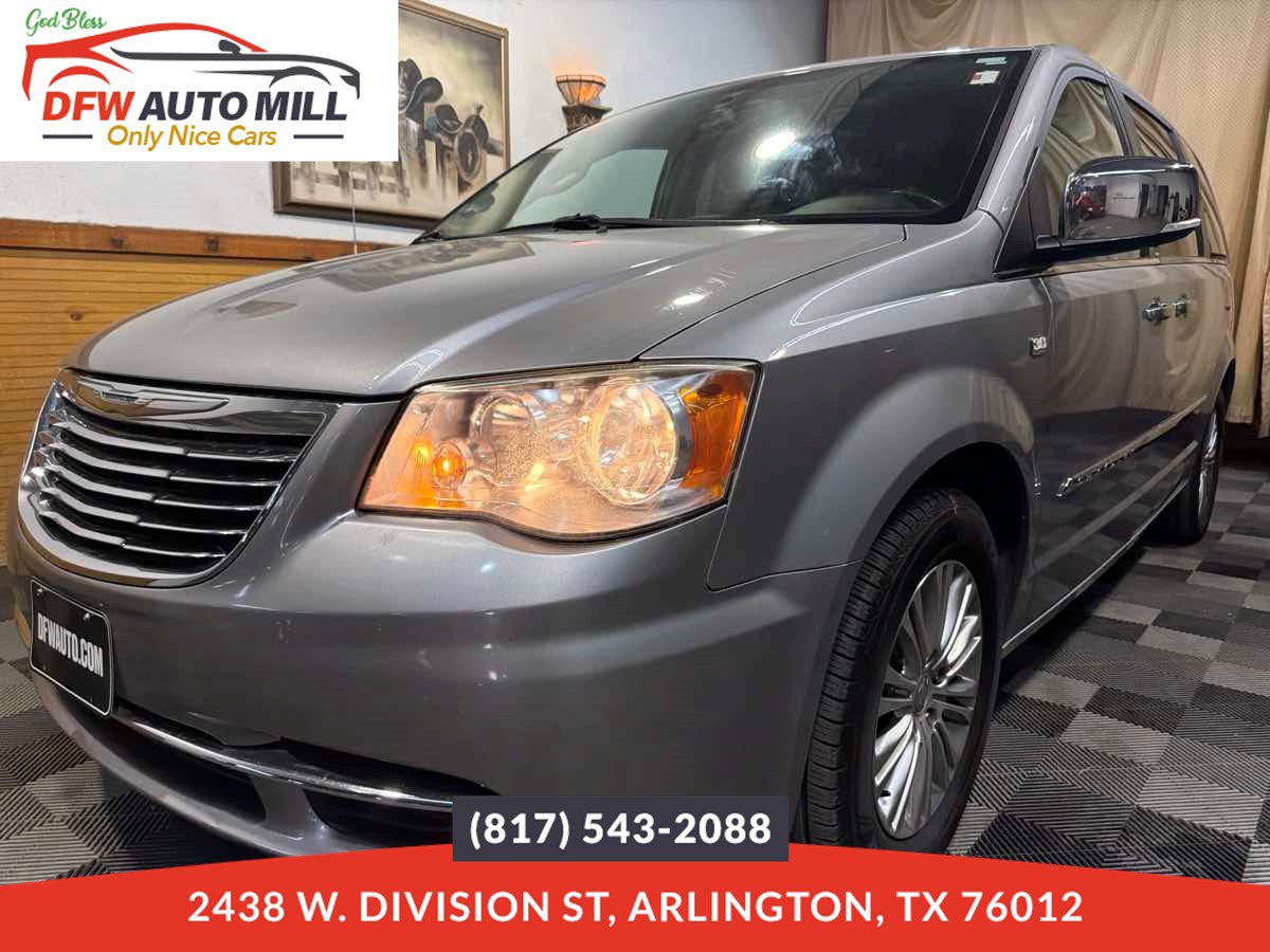 Used 2014 Chrysler Town & Country Touring-L FWD video 1