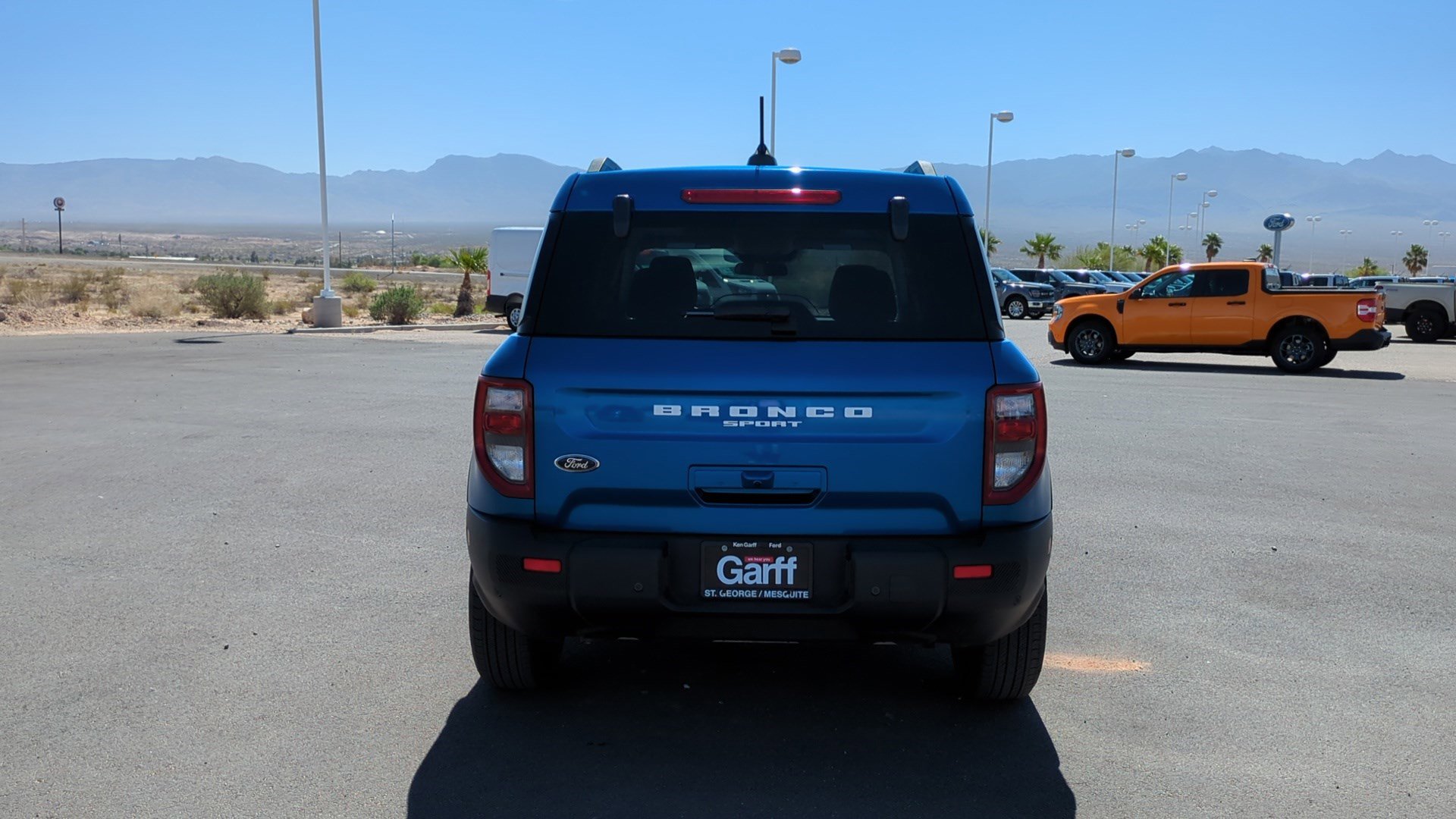 Used 2025 Ford Bronco Sport Big Bend w/ Convenience Package AWD/4WD image 4