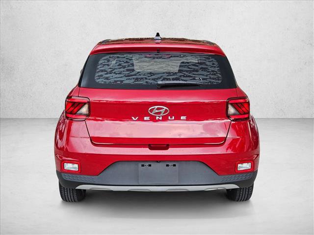 Used 2021 Hyundai Venue SE FWD image 7