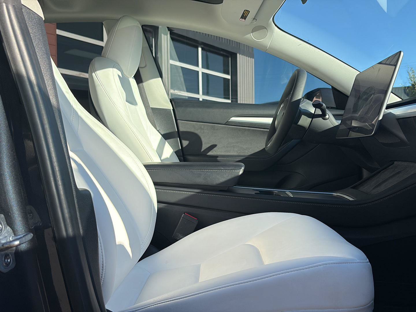 Used 2023 Tesla Model 3 Performance AWD/4WD image 24