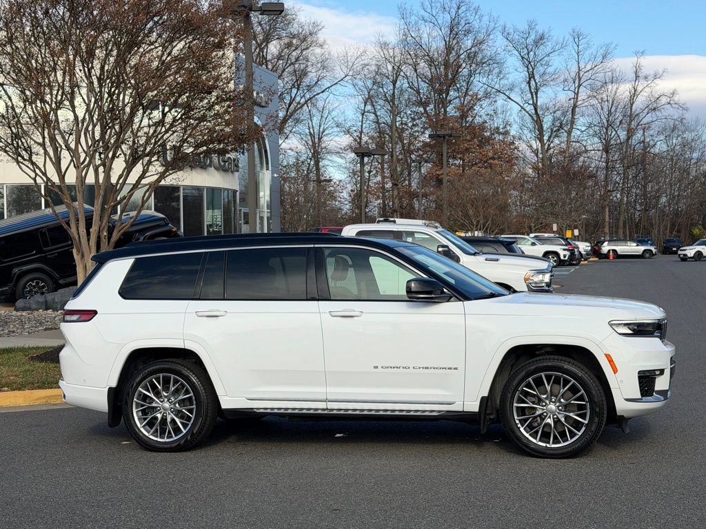 Certified 2024 Jeep Grand Cherokee L Summit w/ MOPAR Finishing Package image 5