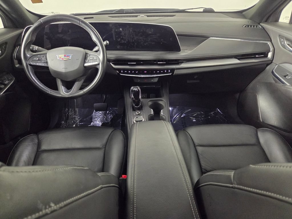 Used 2024 Cadillac XT4 Premium Luxury FWD image 26