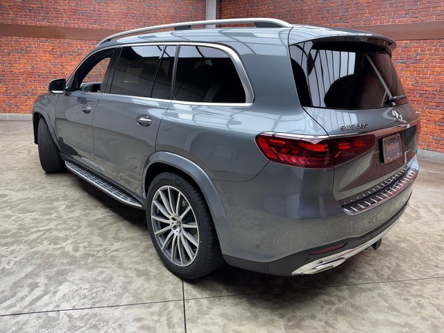 New 2025 Mercedes-Benz GLS 580 4MATIC image 3