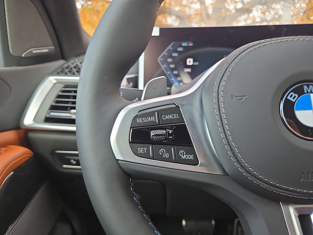 New 2026 BMW X7 M60i image 29