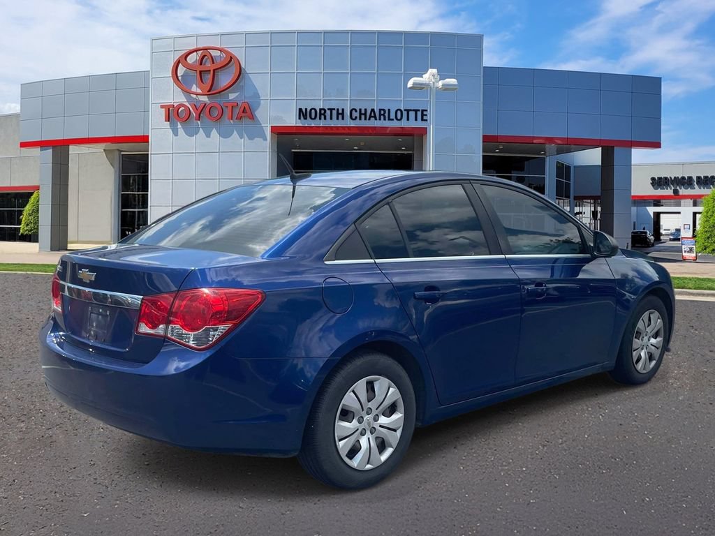 Used 2012 Chevrolet Cruze LS w/ Connectivity Package FWD image 7