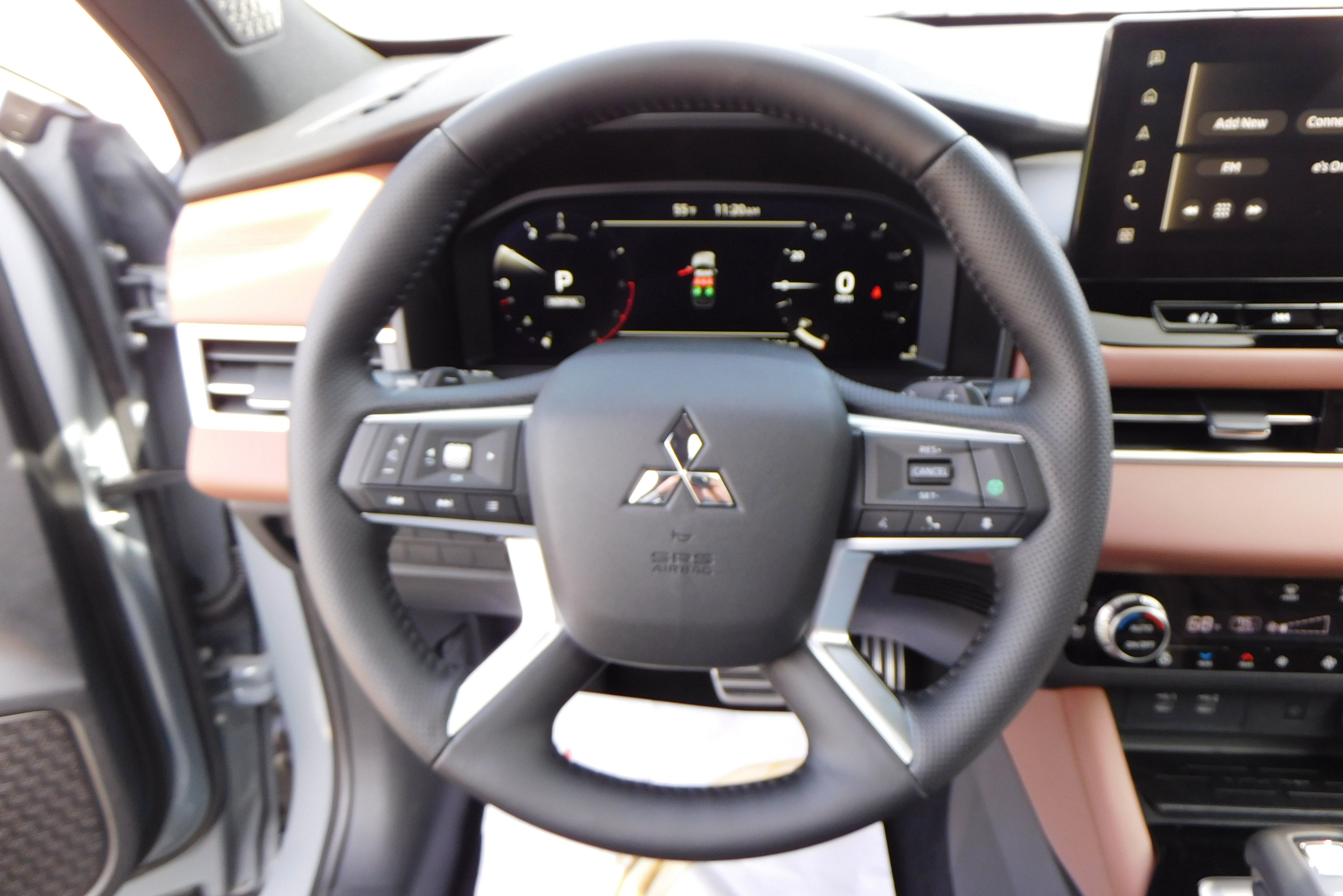 Used 2025 Mitsubishi Outlander SEL image 21