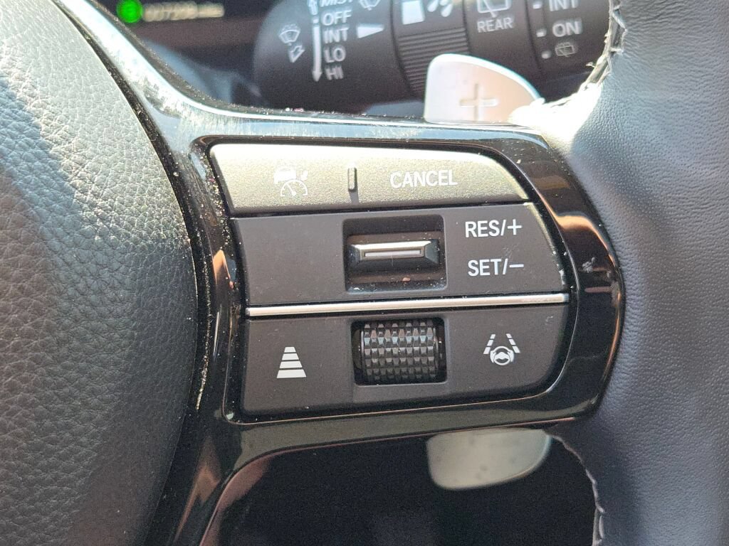 Used 2025 Acura ADX AWD image 36