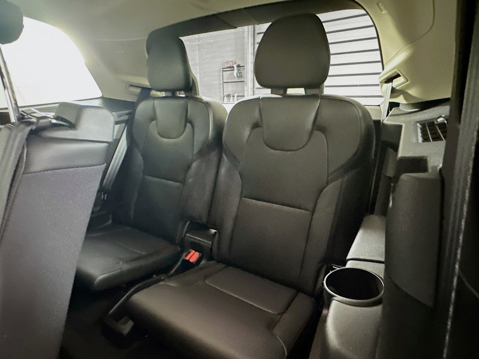 Used 2024 Volvo XC90 B5 Core image 28