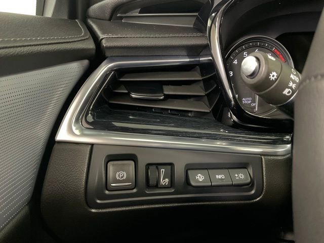 Used 2025 Cadillac XT5 Premium Luxury w/ Technology Package image 18