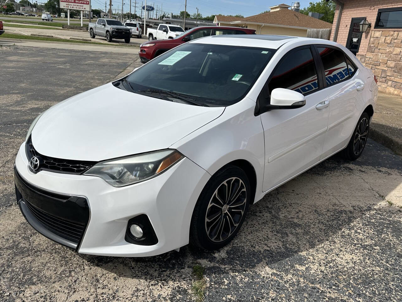 Used 2016 Toyota Corolla S w/ Body Protection Package #1 FWD image 6