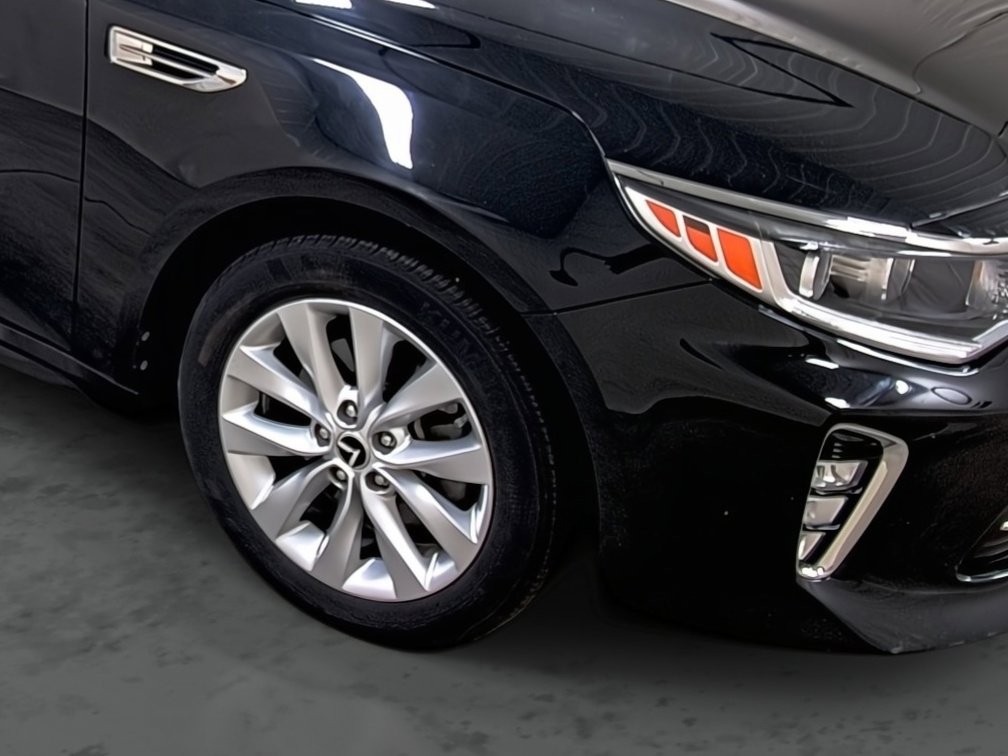 Used 2018 Kia Optima S image 14