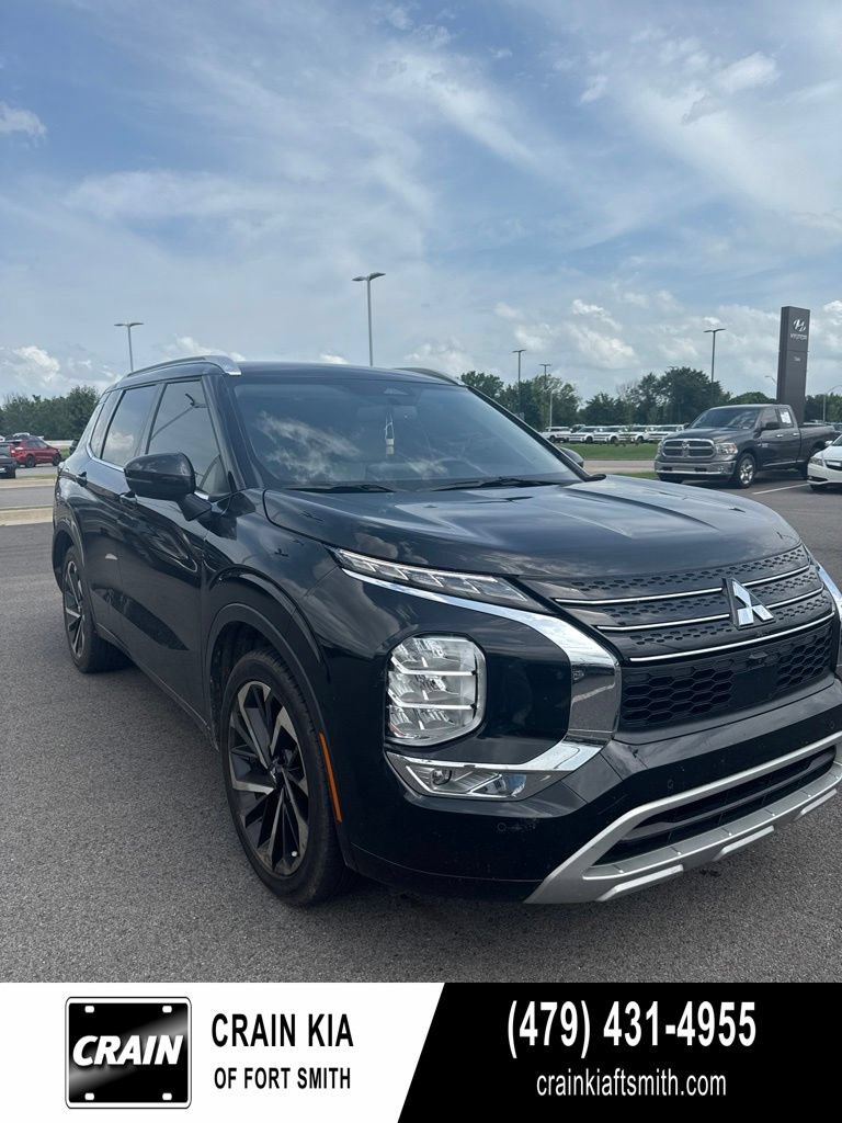 Used 2024 Mitsubishi Outlander SEL