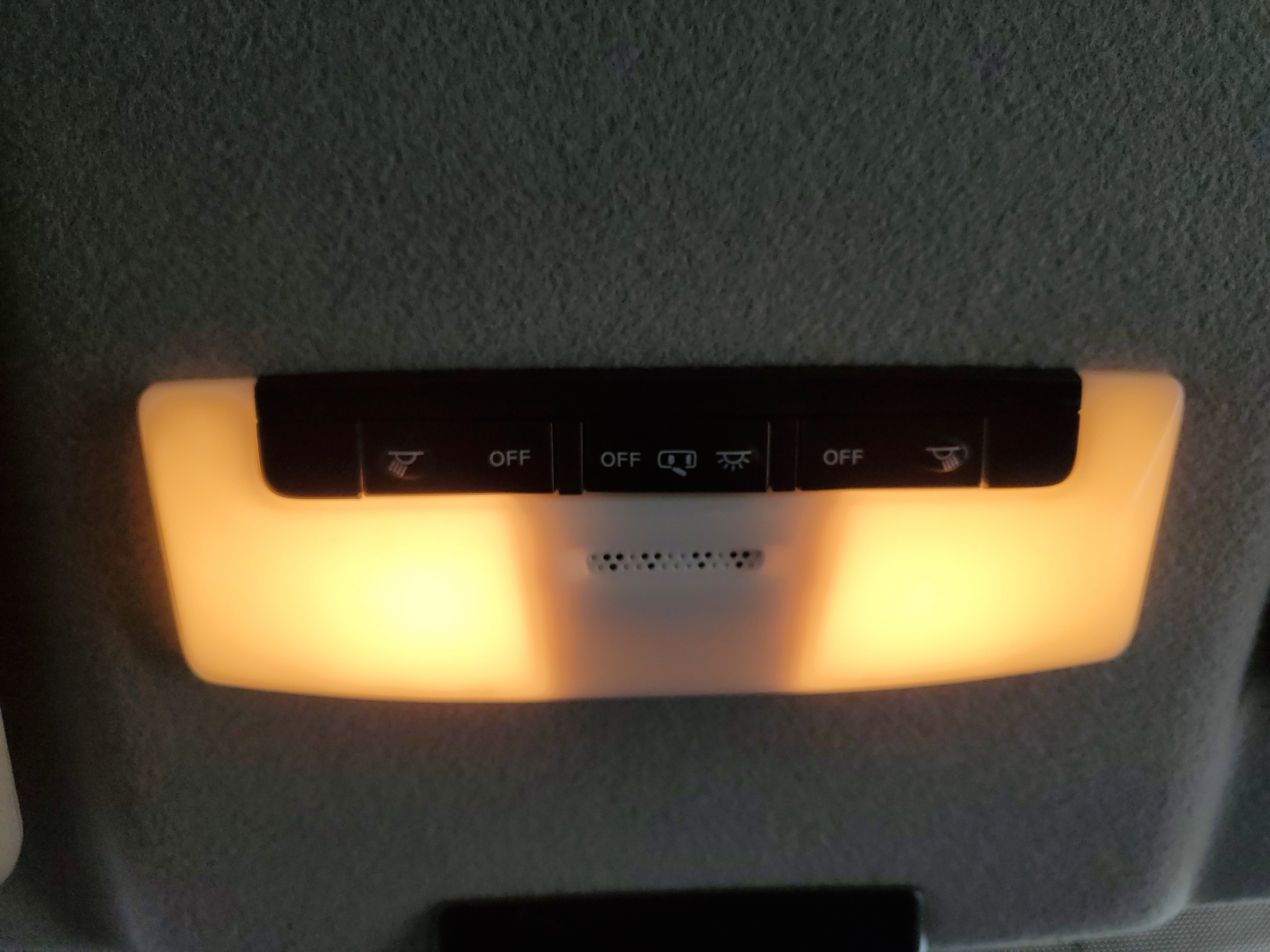 Used 2023 Nissan Kicks S FWD image 21