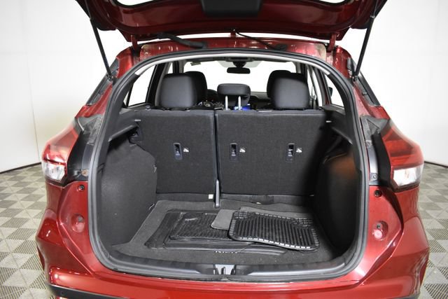 Certified 2023 Nissan Kicks SV FWD image 28