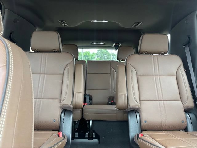 New 2026 Chevrolet Tahoe High Country w/ Sun And Tow Package AWD/4WD image 15