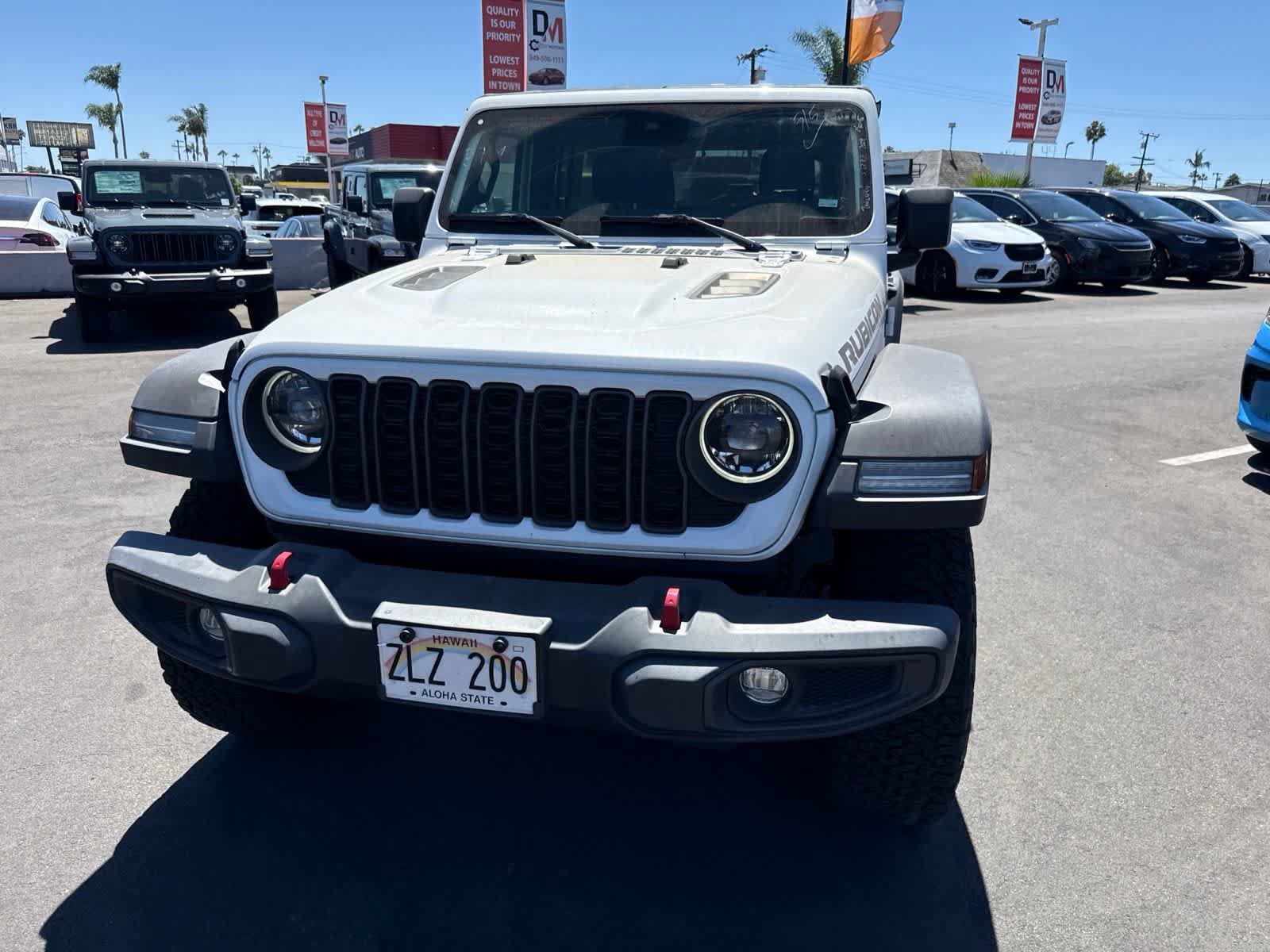 Used 2024 Jeep Wrangler Unlimited Rubicon AWD/4WD image 2