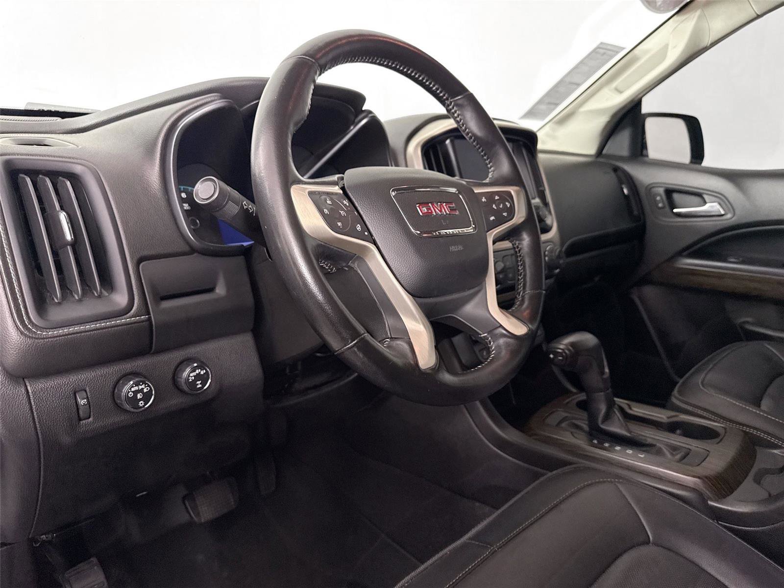 Used 2019 GMC Canyon Denali AWD/4WD image 4