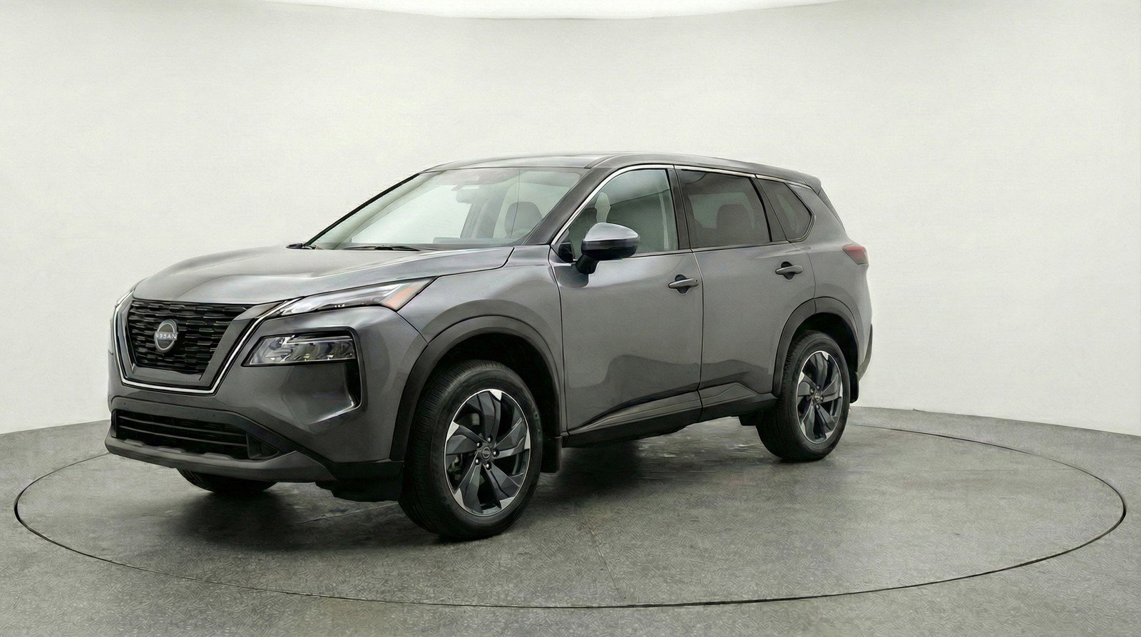 Used 2025 Nissan Rogue SV image 3