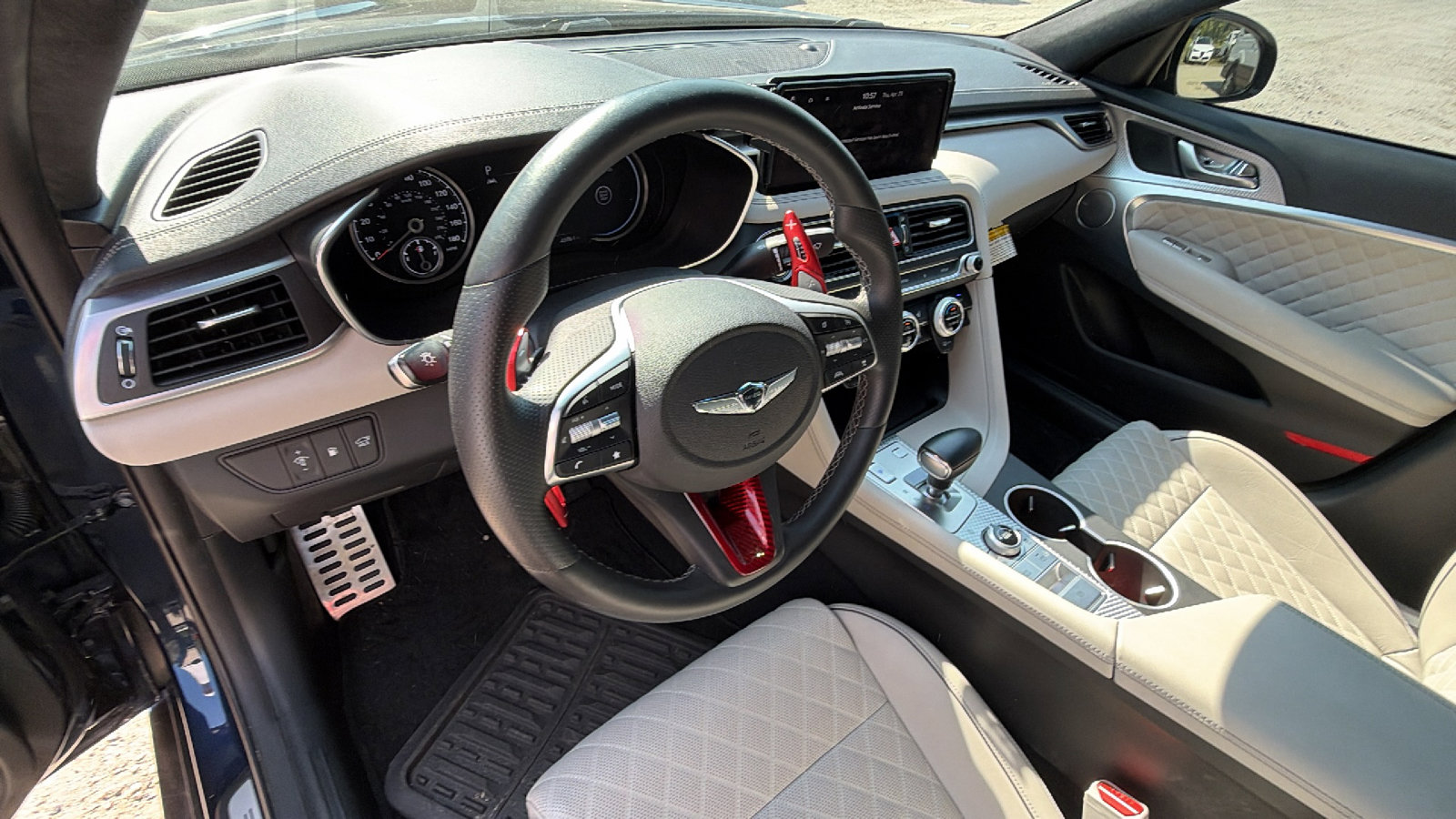 Used 2023 Genesis G70 3.3T w/ Sport Prestige Package RWD image 24