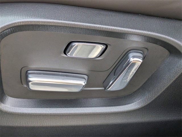 Certified 2025 MAZDA CX-5 Signature image 17