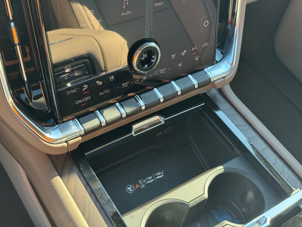 New 2026 GMC Yukon Denali w/ Denali Reserve Package image 34