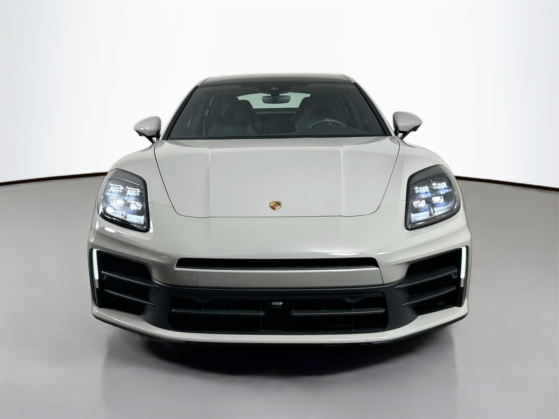New 2025 Porsche Panamera 4 image 10