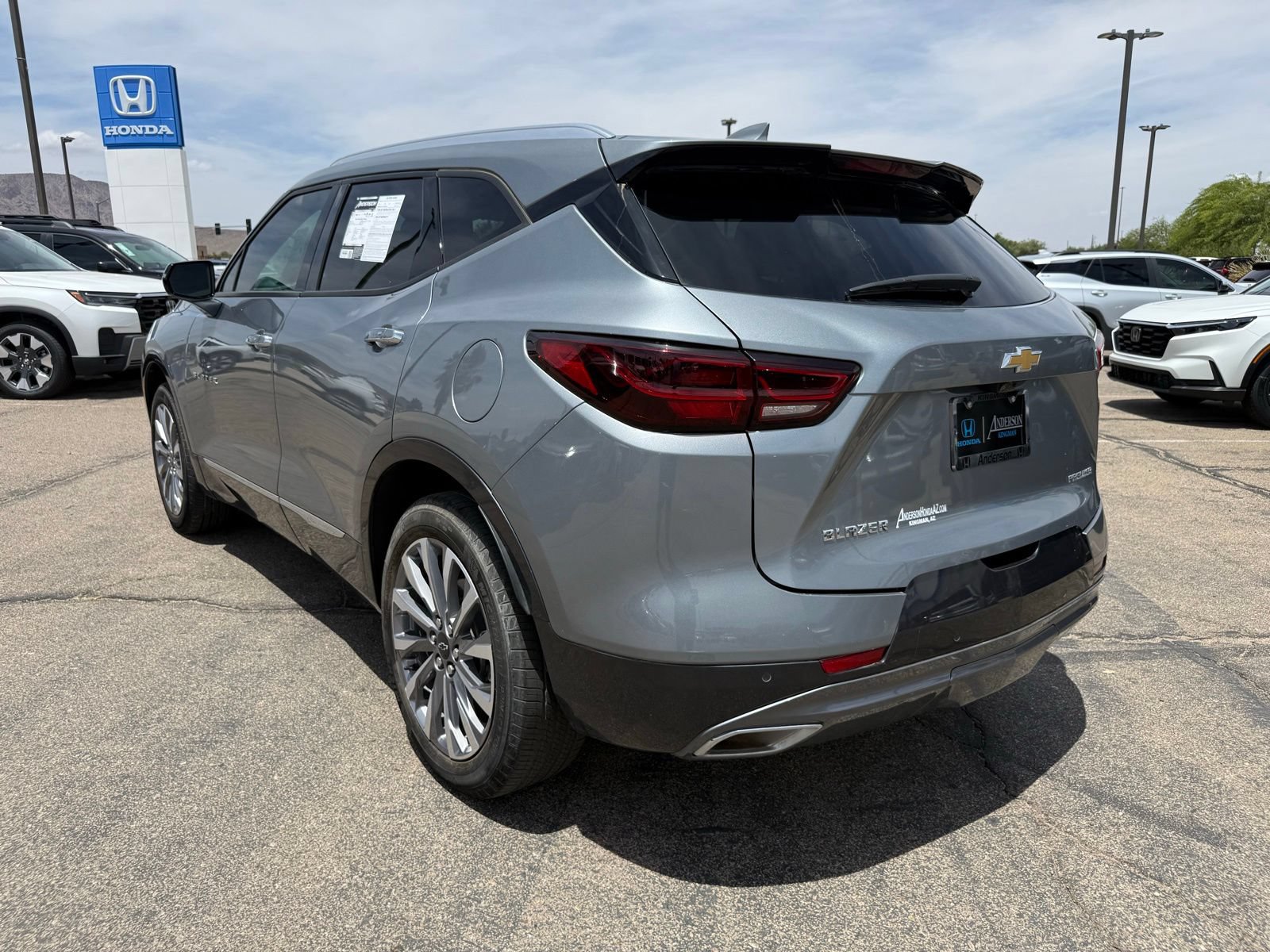 Used 2024 Chevrolet Blazer Premier w/ Driver Confidence II Package FWD image 9