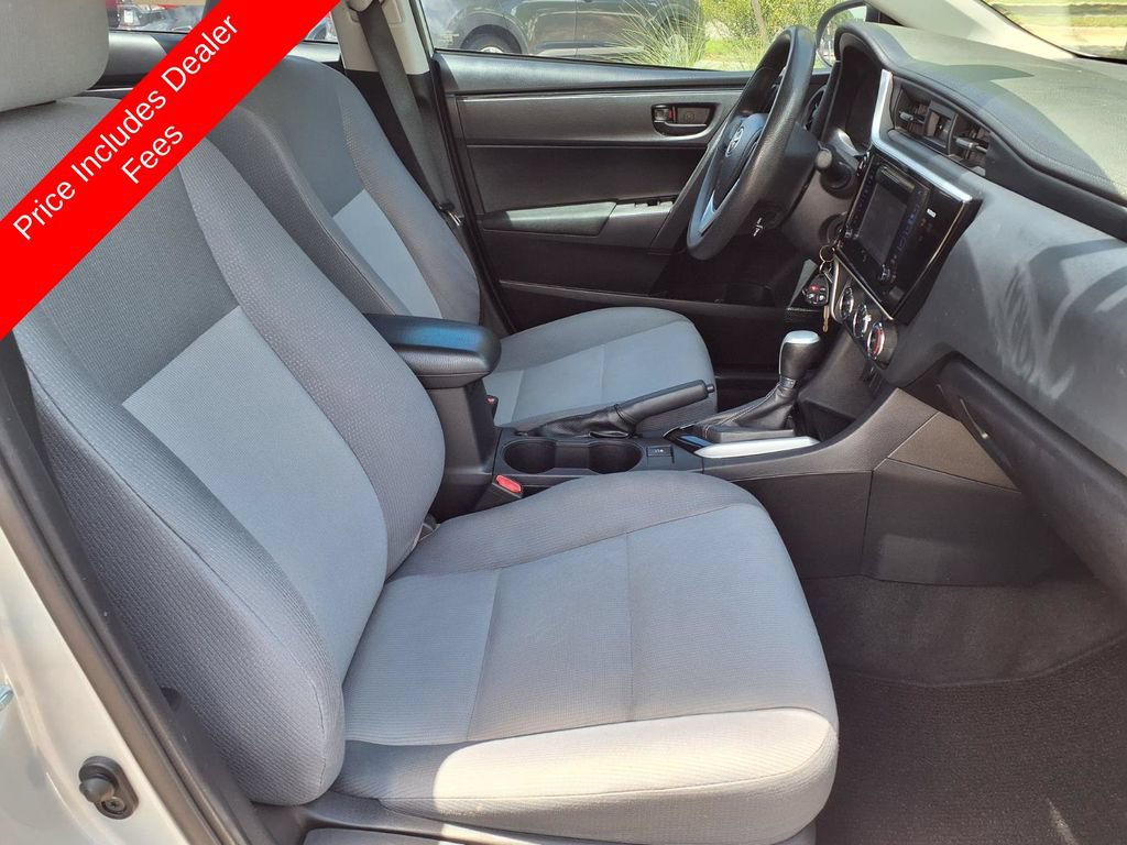 Used 2017 Toyota Corolla L FWD image 12