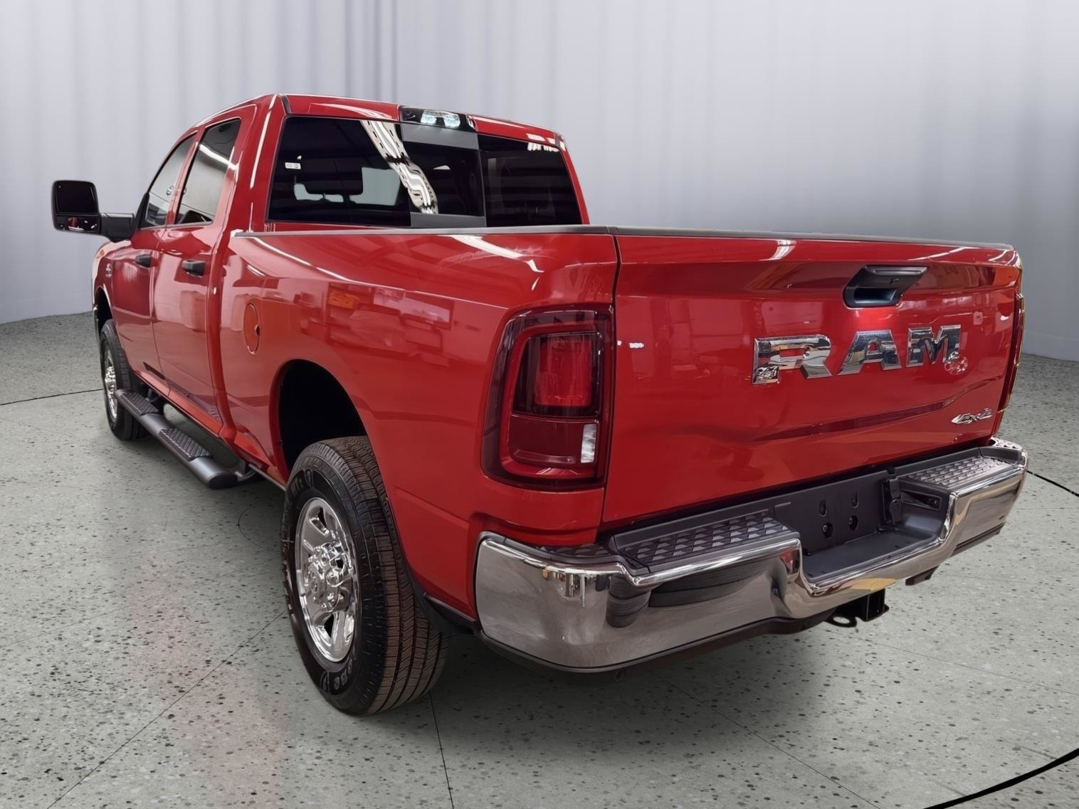 New 2026 RAM 2500 Tradesman AWD/4WD image 4