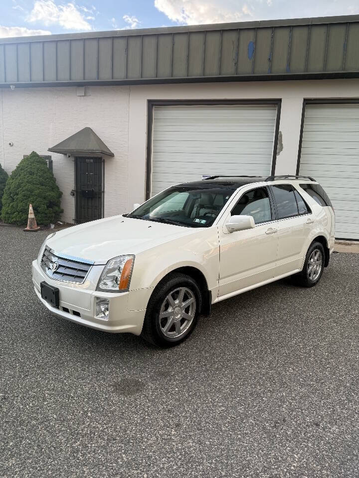 Used 2005 Cadillac SRX V8 AWD/4WD image 3