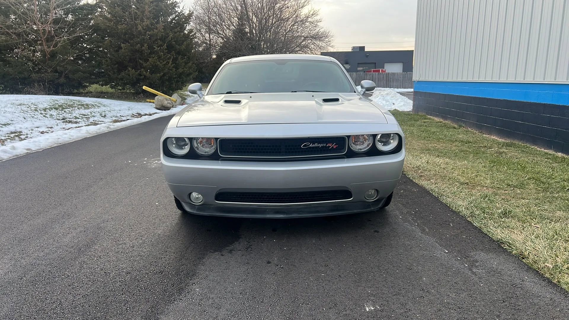 Used 2012 Dodge Challenger R/T image 2