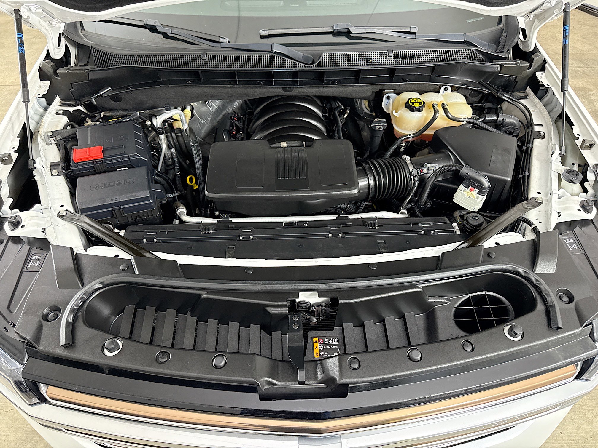 Used 2023 Chevrolet Tahoe High Country image 33