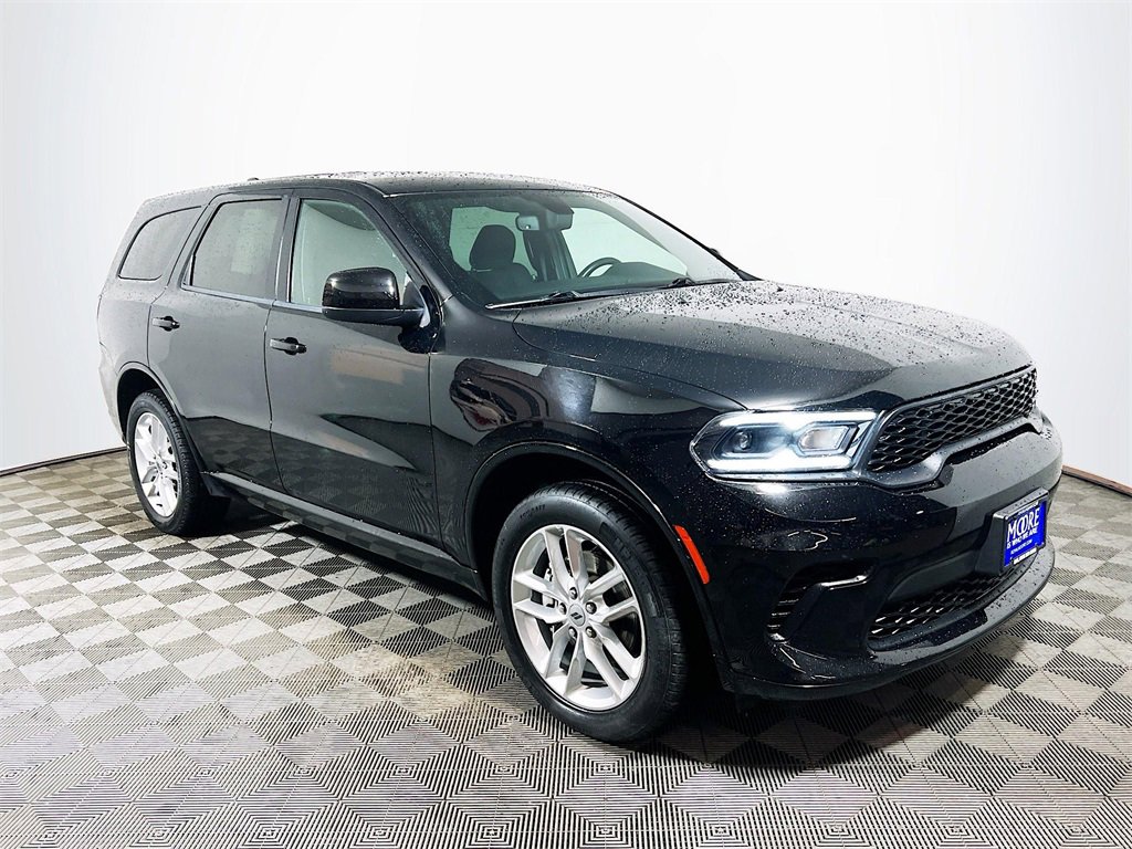 Used 2023 Dodge Durango GT image 1