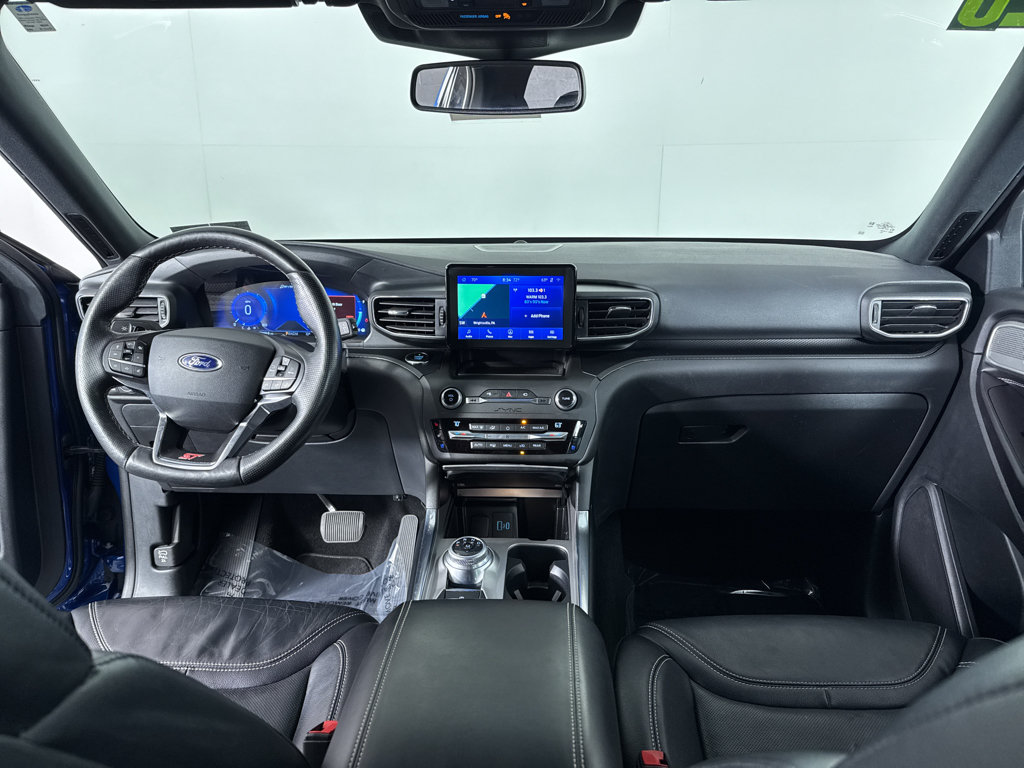 Used 2020 Ford Explorer ST AWD/4WD image 4