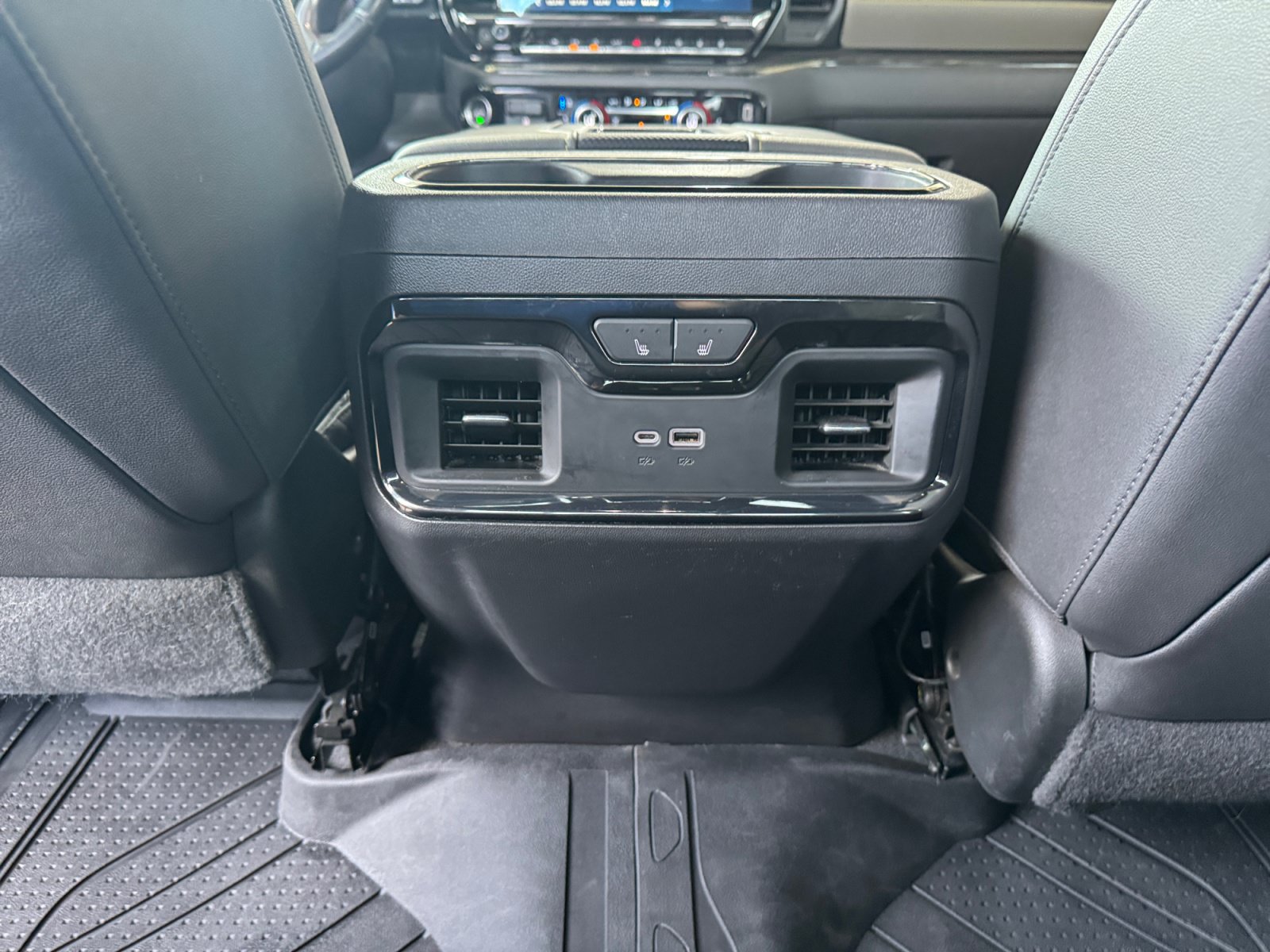 Used 2022 Chevrolet Silverado 1500 ZR2 w/ Technology Package AWD/4WD image 26