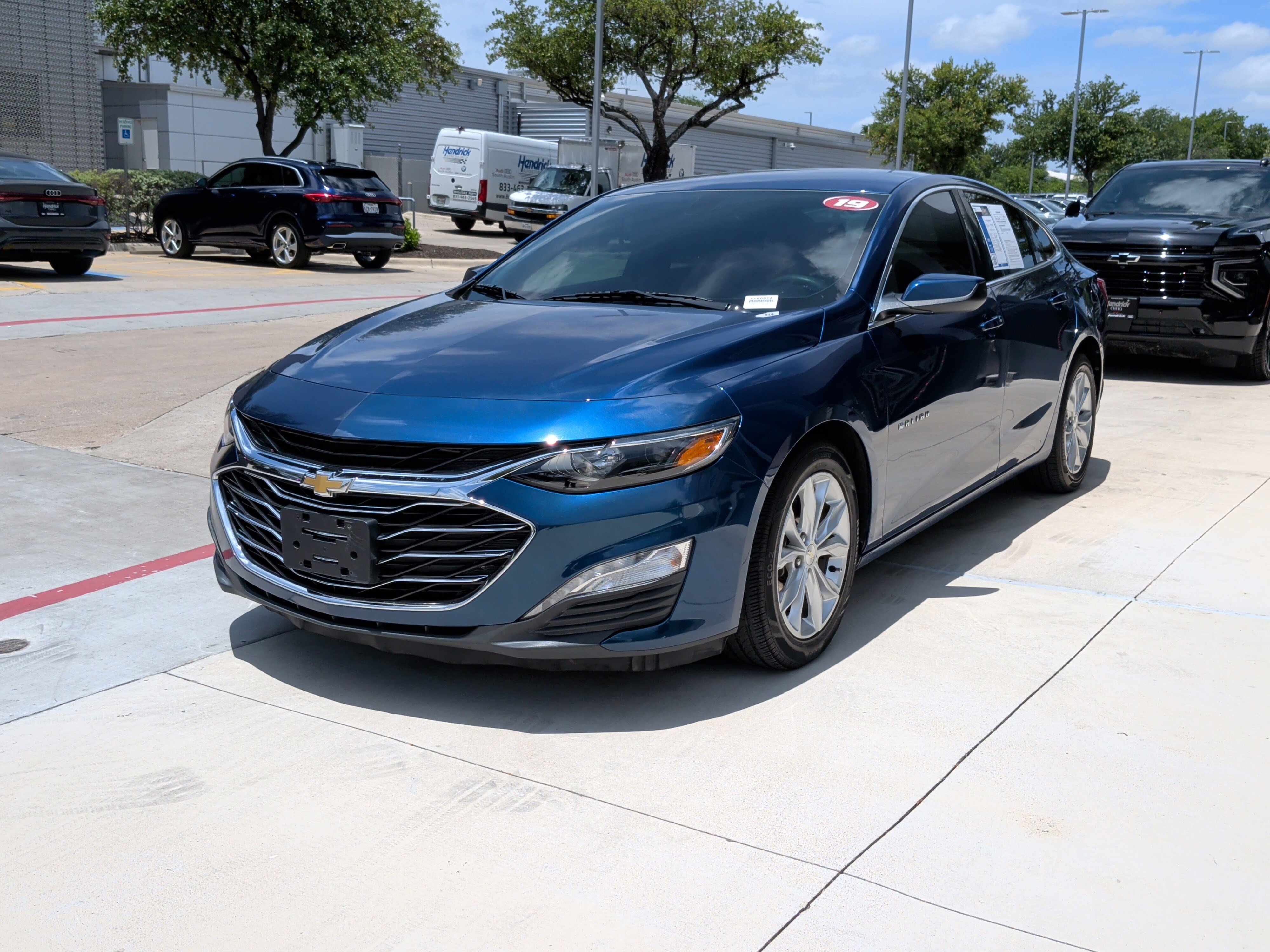 Used 2019 Chevrolet Malibu LT FWD image 5