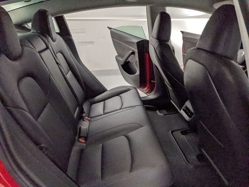 Used 2023 Tesla Model 3 Standard Range image 16