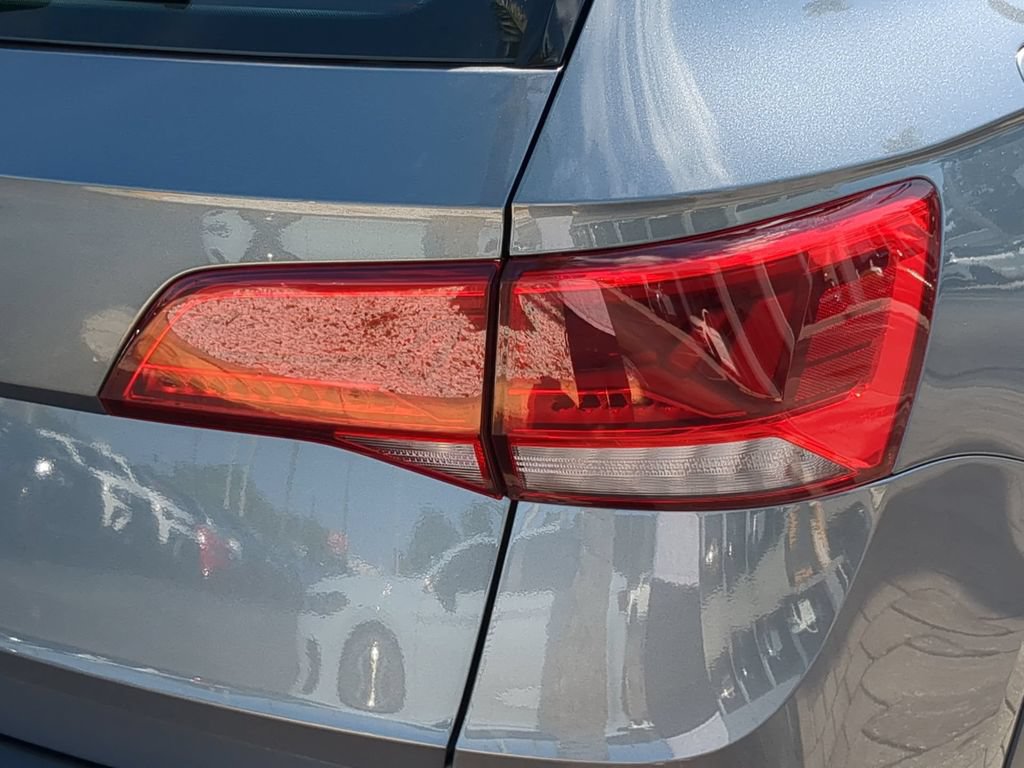 Certified 2024 Volkswagen Taos S FWD image 9