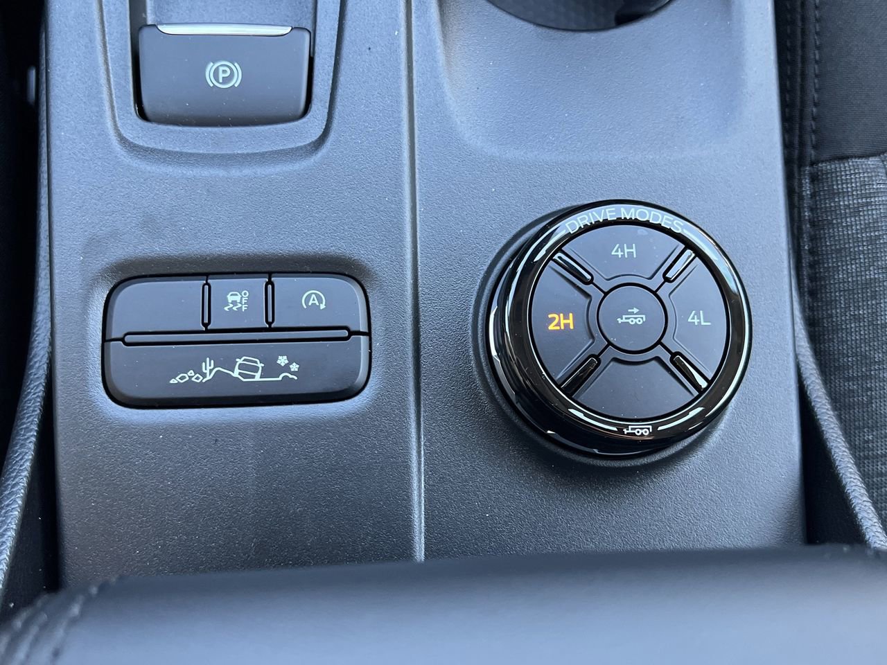 New 2025 Ford Ranger XLT w/ Equipment Group 301A High image 8