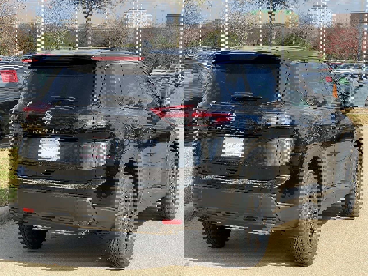 New 2026 Nissan Rogue SV image 4