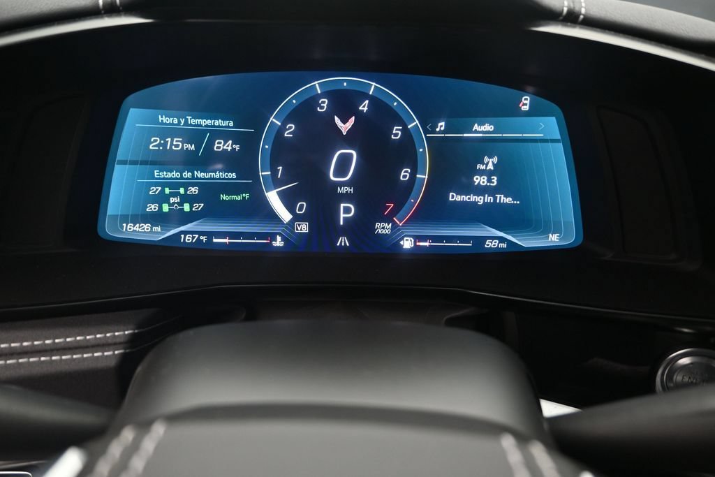 Used 2025 Chevrolet Corvette Stingray Preferred Conv w/ Z51 Performance Package RWD image 13