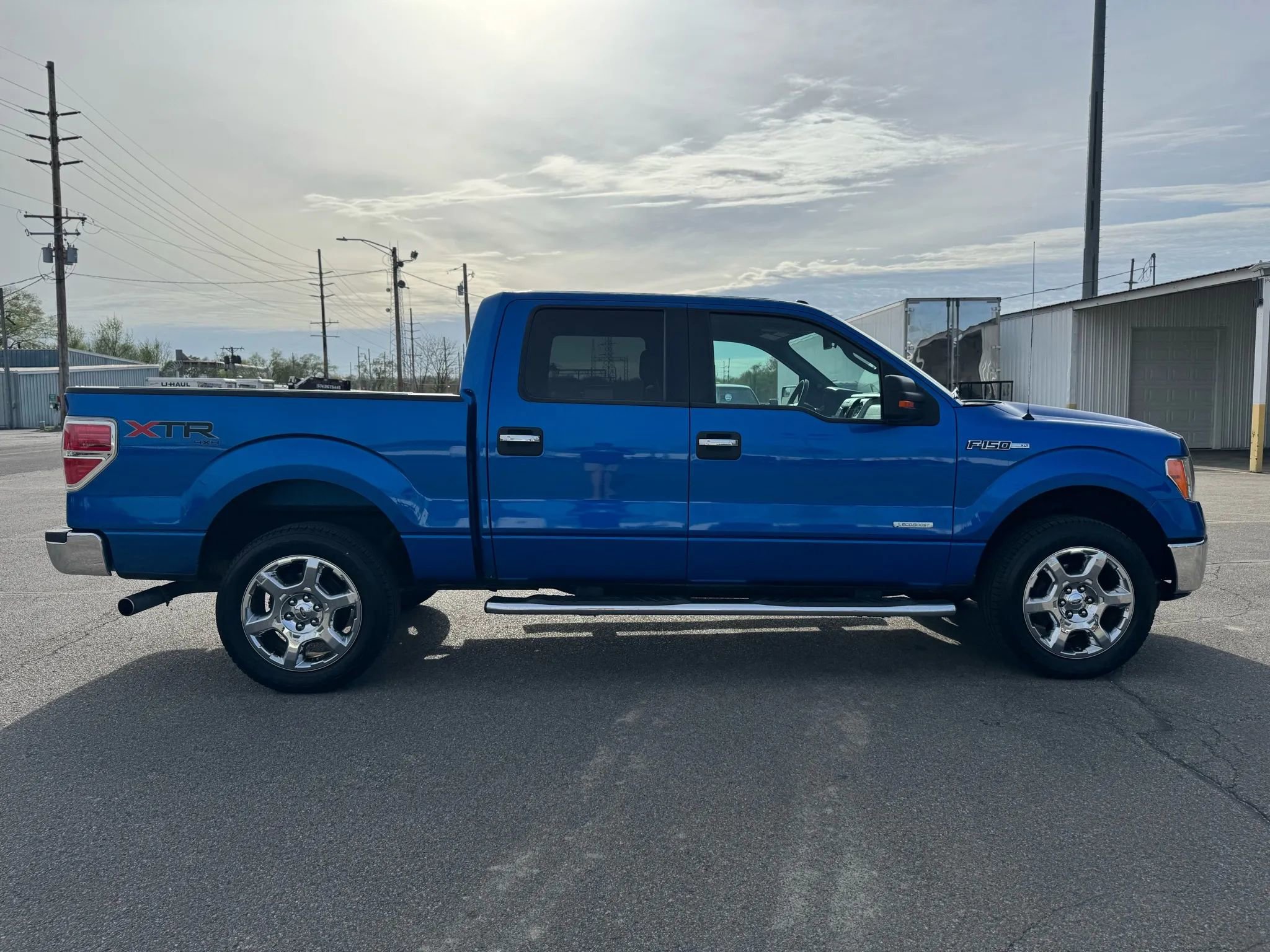 Used 2013 Ford F150 XLT w/ Luxury Equipment Group image 4